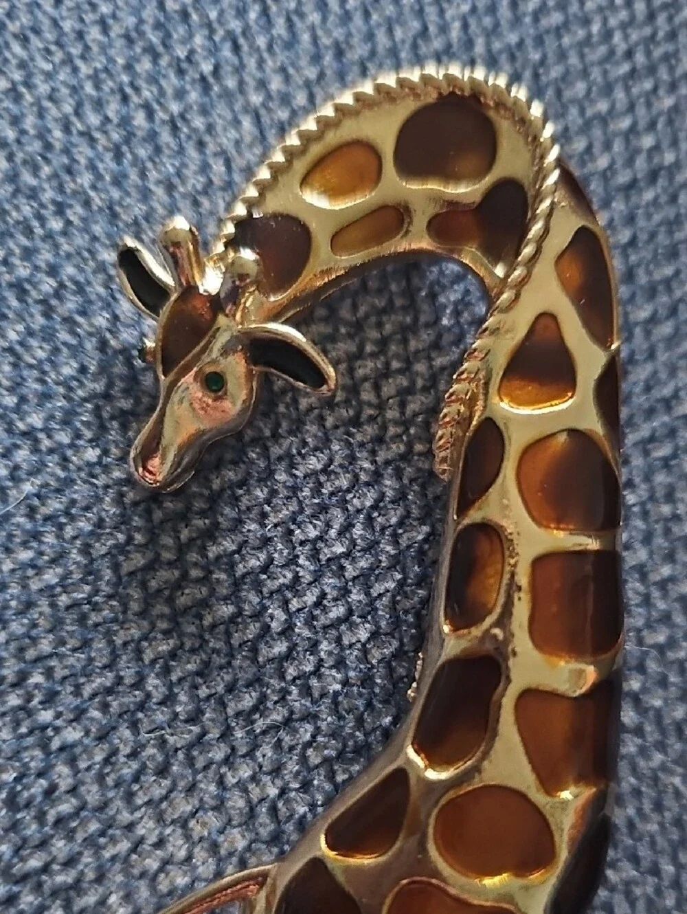 Vintage Gold-Tone Giraffe Brooch Brown Enamel Spots Jewelry Women
